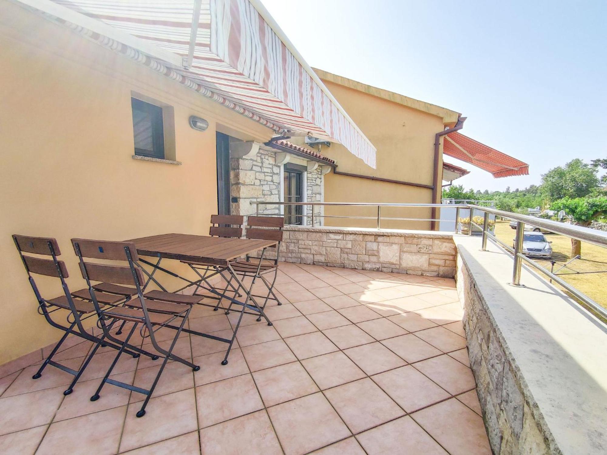 Rakalj Apartments Morena מראה חיצוני תמונה